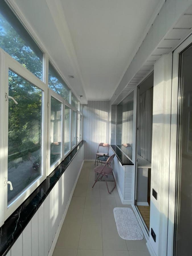 Citadel Vip Apartment Lviv Bagian luar foto